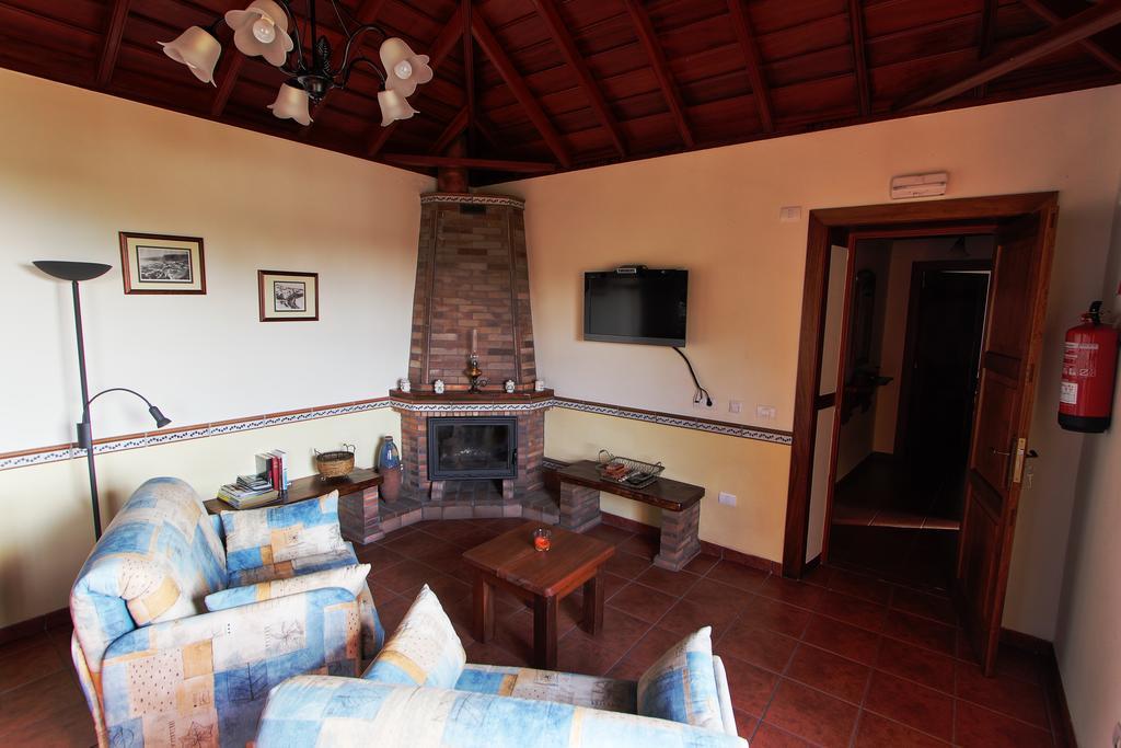 Casa Rural Hermana "By Henrypole Home" Brena Baja Exterior photo