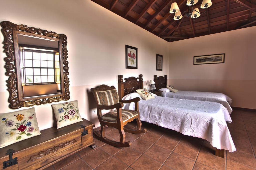Casa Rural Hermana "By Henrypole Home" Brena Baja Exterior photo